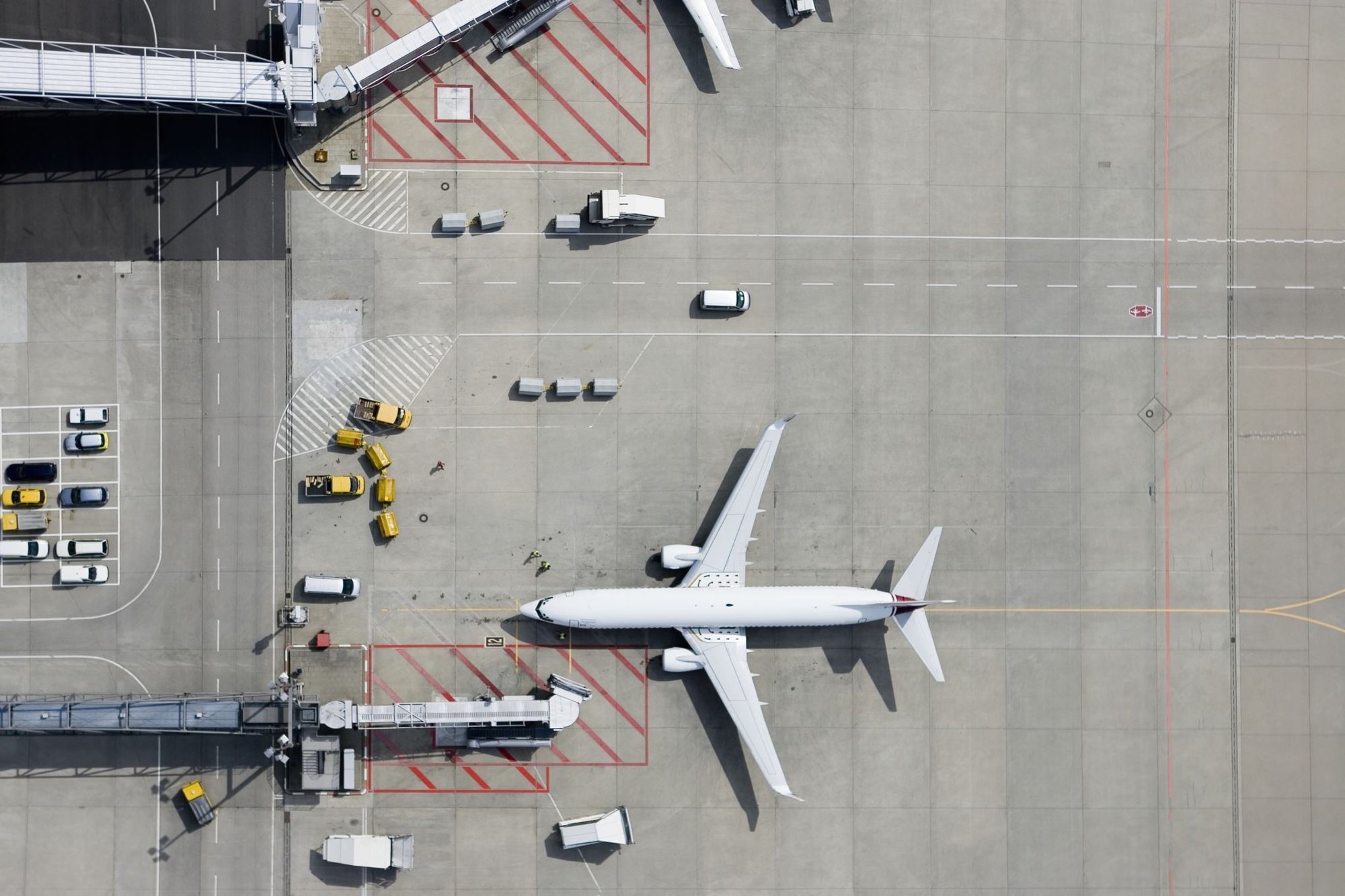 Plane On Tarmac Image